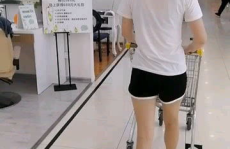 陪小姐姐逛超市照片真人,与小姐姐共度的美好时光